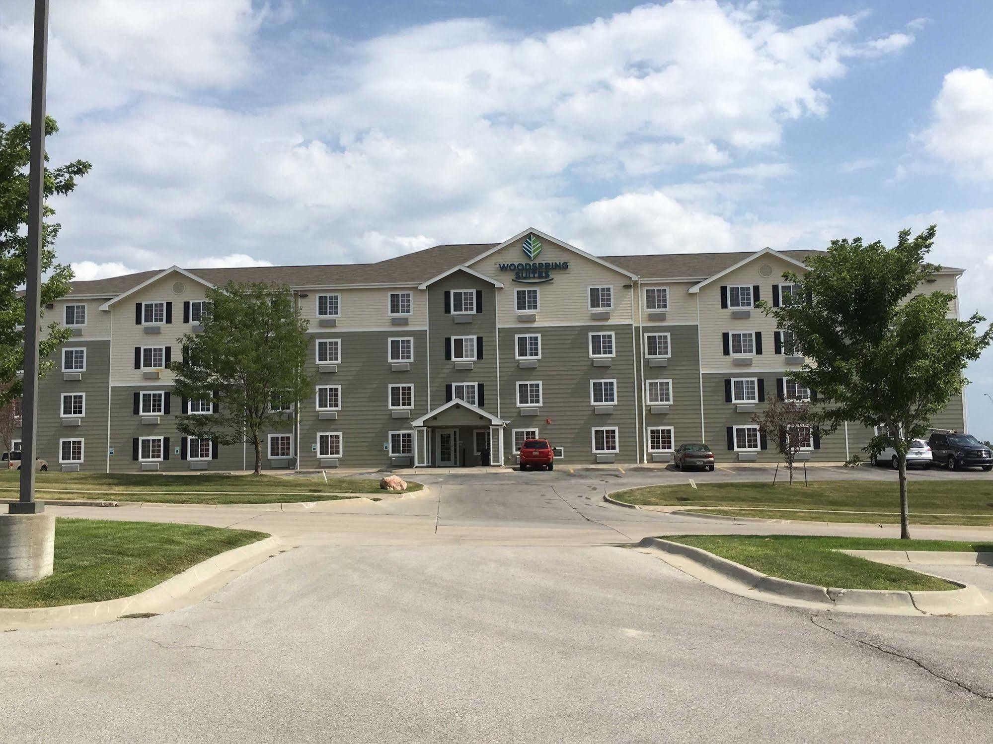 Extended Stay America Select Suites - Omaha - Southwest La Vista Zewnętrze zdjęcie